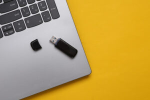 Wie erstelle ich einen Bootfähigen USB-Stick?