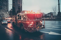 Für Feuerwehr und Polizei Notfälle die 911 wählen