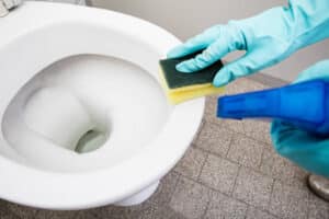 Urinstein entfernen: so bekommen sie ihre Toilette sauber